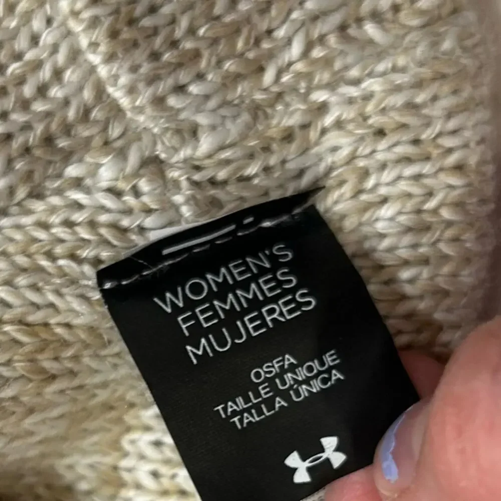 Under Armour‎ Tan Cream Thick Two Strap Cloth Headband